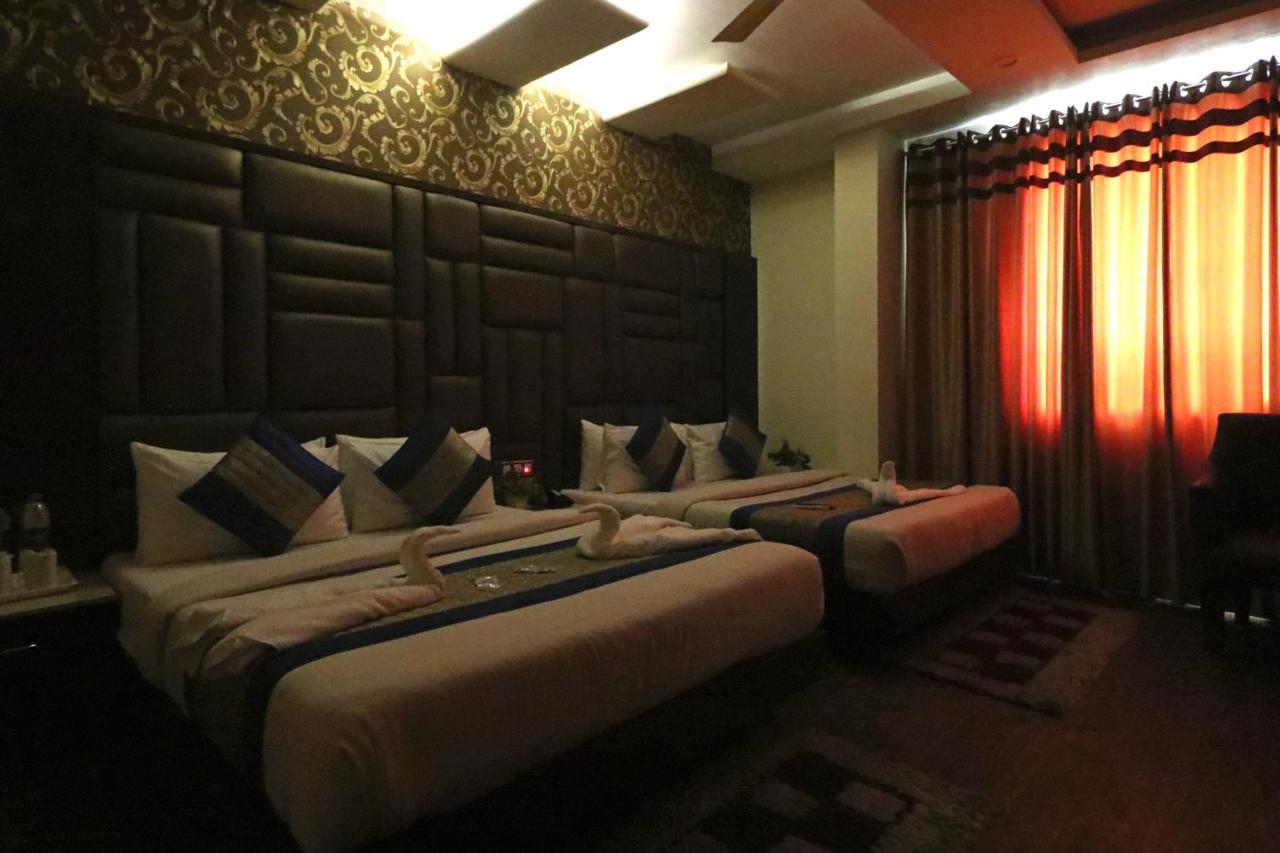 Hotel Mannat International By Mannat New Delhi Eksteriør bilde