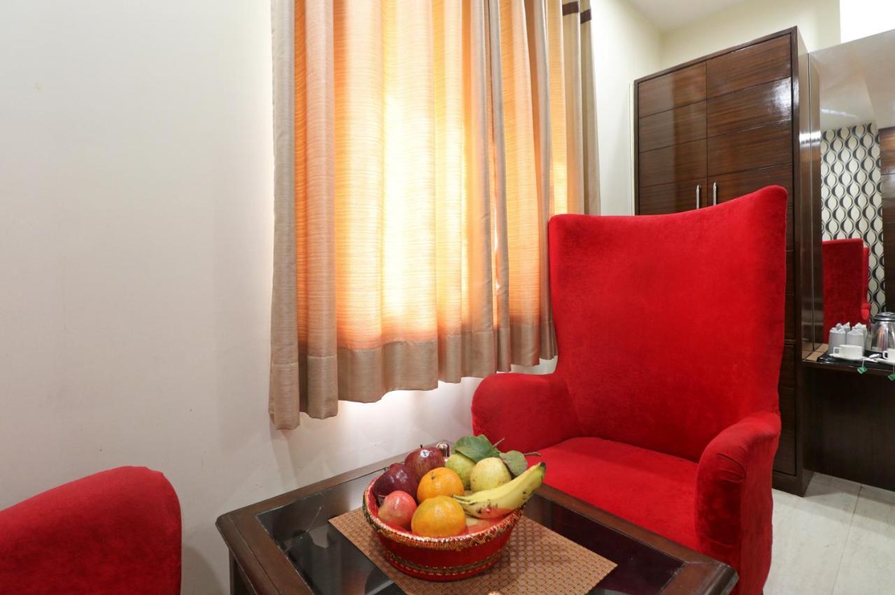 Hotel Mannat International By Mannat New Delhi Eksteriør bilde