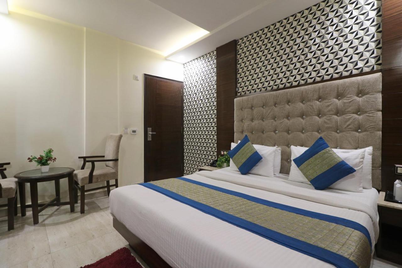 Hotel Mannat International By Mannat New Delhi Eksteriør bilde