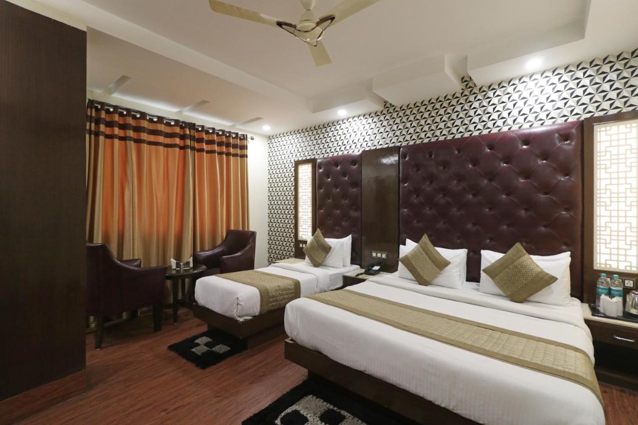 Hotel Mannat International By Mannat New Delhi Eksteriør bilde