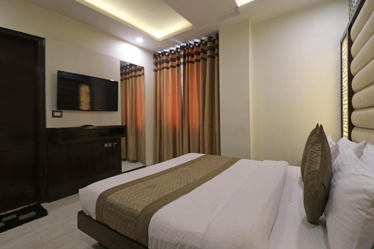 Hotel Mannat International By Mannat New Delhi Eksteriør bilde