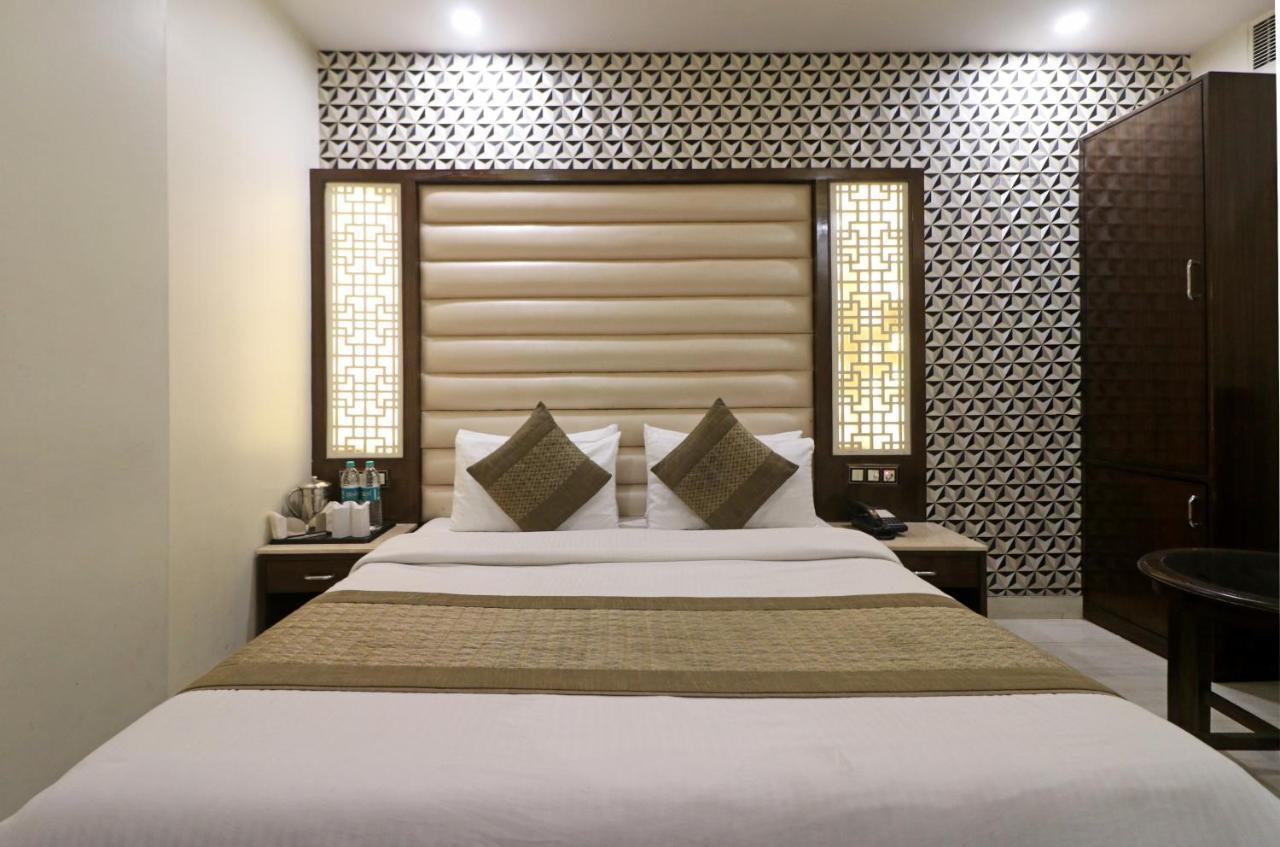 Hotel Mannat International By Mannat New Delhi Eksteriør bilde