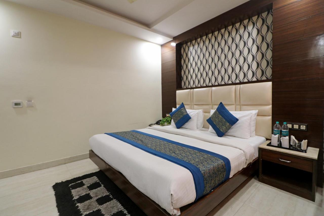 Hotel Mannat International By Mannat New Delhi Eksteriør bilde